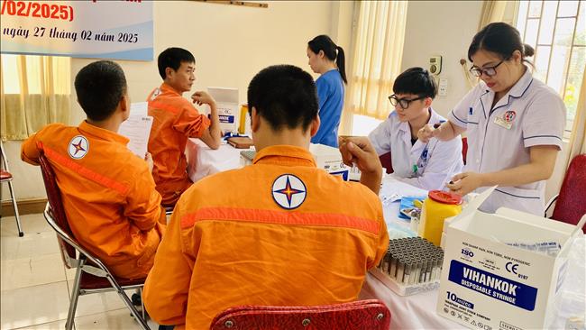 Công ty Nhiệt điện Uông Bí: Chủ động chăm lo sức khỏe – Nền tảng cho phát triển bền vững