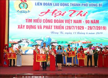 Sôi nổi Hội thi " Tìm hiểu công đoàn Việt Nam-90 năm xây dựng và Phát triển"