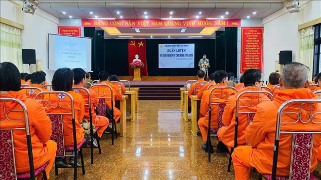 Công đoàn Công ty tổ chức huấn luyện an toàn vệ sinh viên